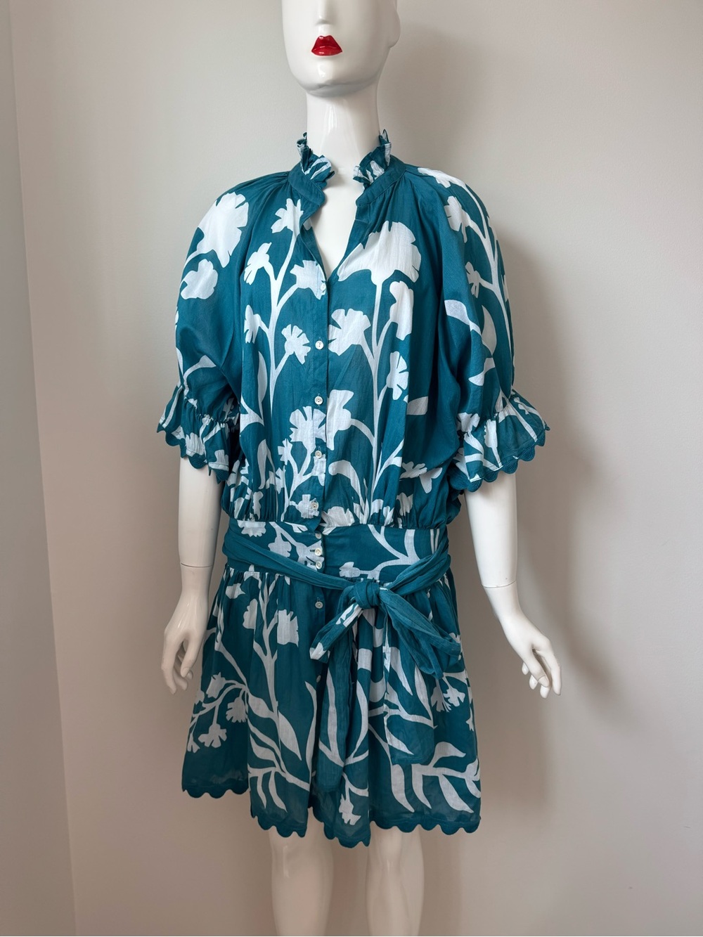 Juliet Dunn Teal & White Floral Button-Front Tie Up Dress